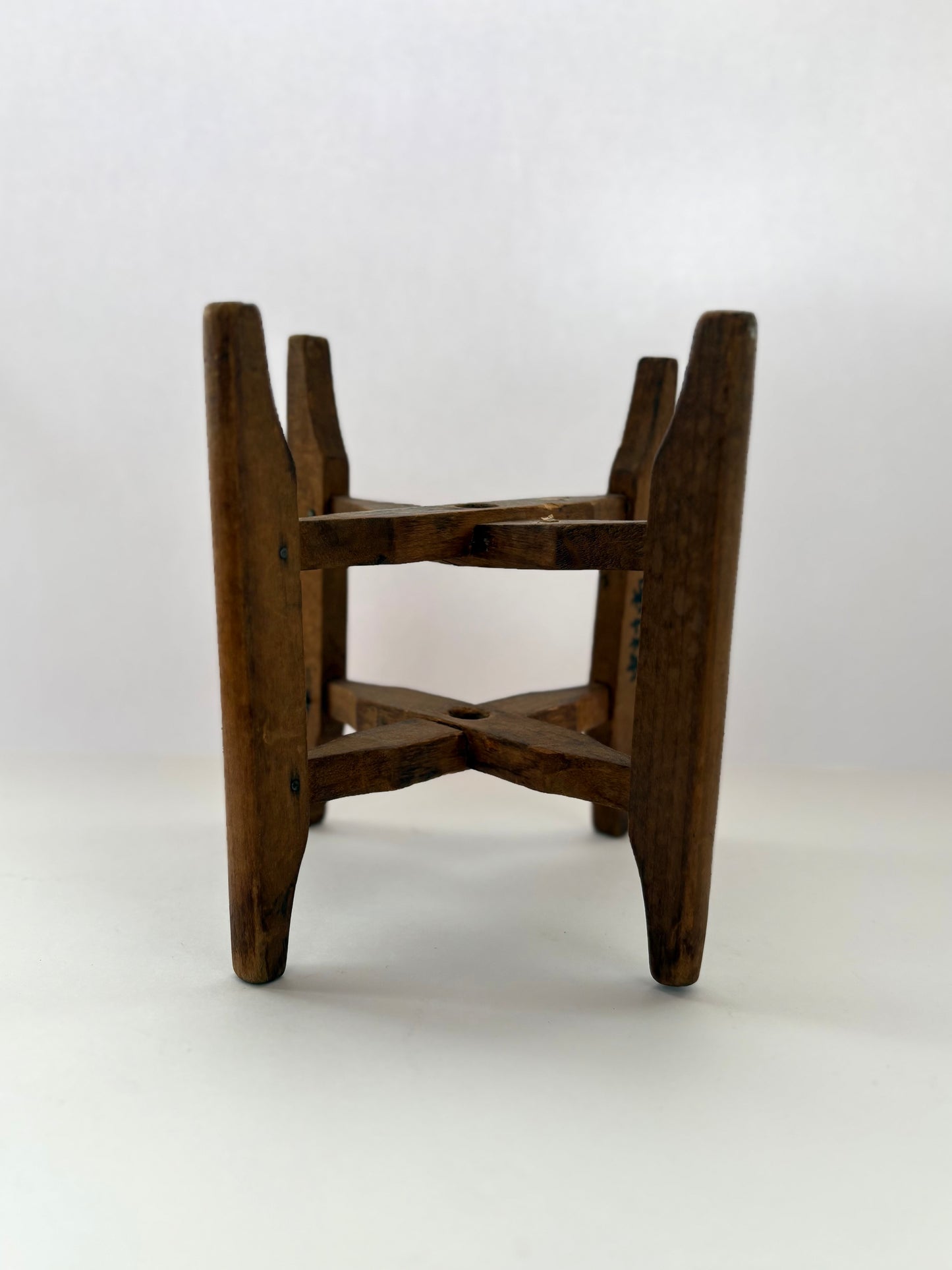 木枠（糸巻き用・中古）以前、糸の巻き加工に使用していた木製の糸枠