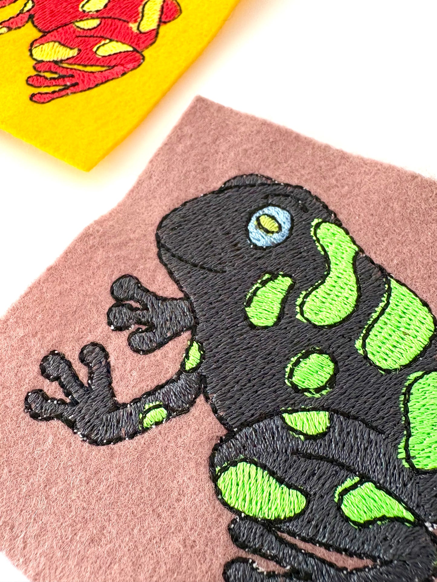 レーヨンミシン刺繡糸刺繍サンプル