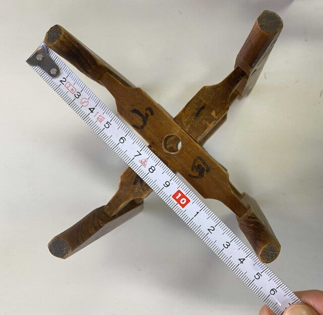 木枠（糸巻き用・中古）以前、糸の巻き加工に使用していた木製の糸枠